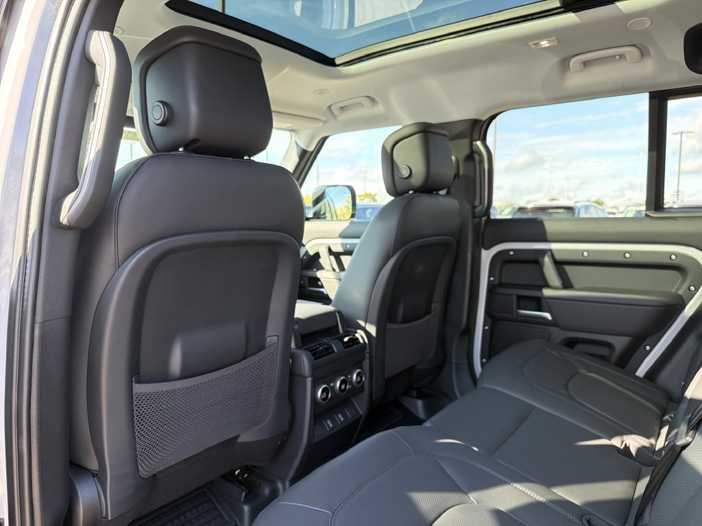 New 2026 Land Rover Defender 110 S AWD/4WD image 11