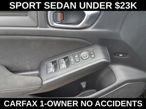 Used 2023 Honda Civic Sport image 12