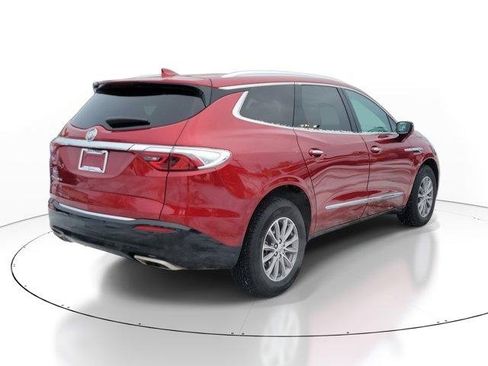 Used 2024 Buick Enclave Premium image 4