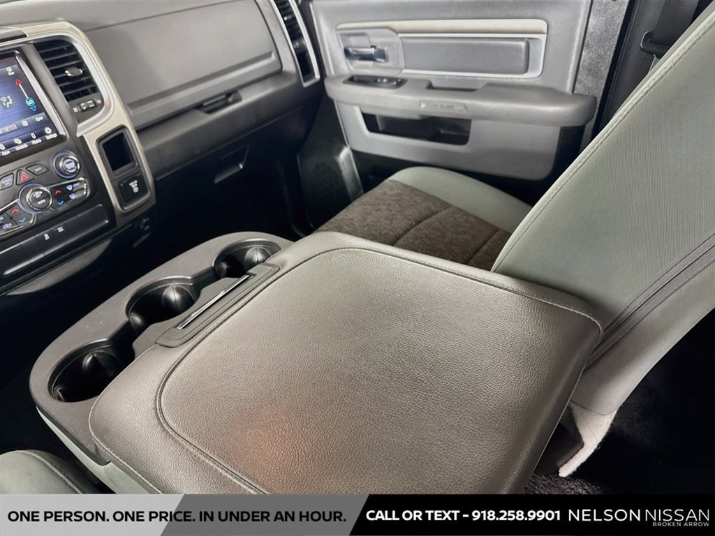 Used 2019 RAM 1500 Classic SLT w/ Luxury Group AWD/4WD image 21