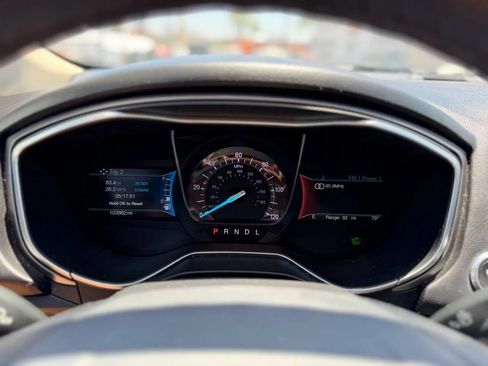 Used 2018 Ford Fusion Energi SE FWD image 45
