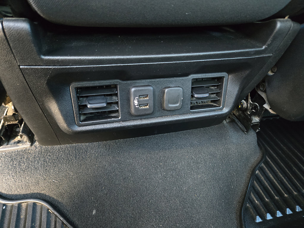 Used 2021 Chevrolet Silverado 1500 LT w/ Texas Edition Plus RWD image 18