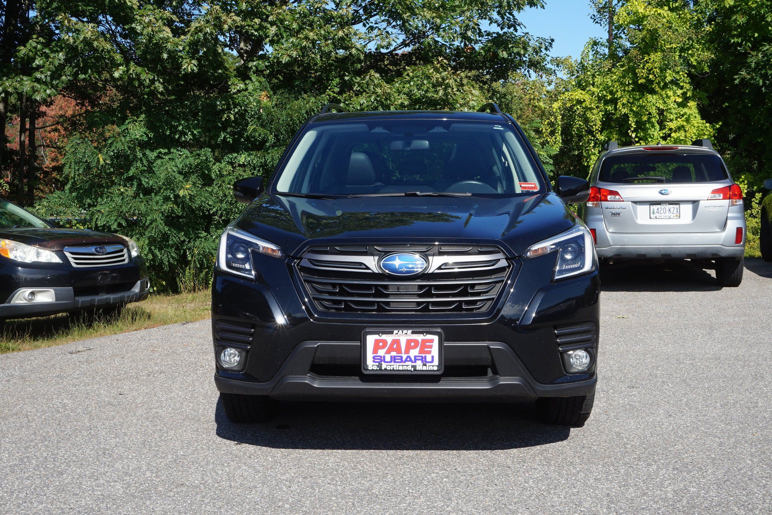Used 2023 Subaru Forester Limited AWD/4WD image 2