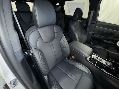 New 2026 Kia Sorento SX Prestige image 32