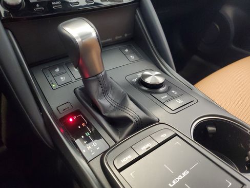 Certified 2023 Lexus IS 300 w/ Premium Package image 33