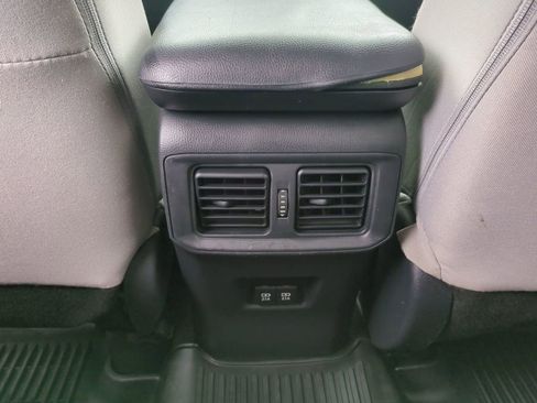 Used 2019 Toyota RAV4 XLE w/ All Weather Liner Package AWD/4WD image 32