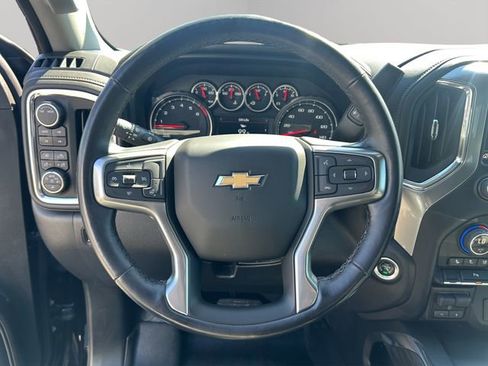 Used 2022 Chevrolet Silverado 1500 LTZ w/ LTZ Convenience Package II AWD/4WD image 11