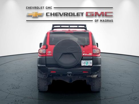 Used 2012 Toyota FJ Cruiser 4WD w/ Trail Teams Special Edition image 4