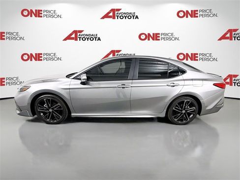 Used 2025 Toyota Camry XSE image 4