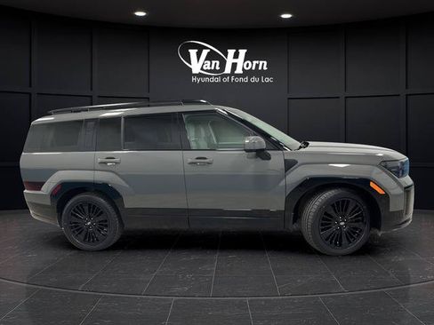 Used 2025 Hyundai Santa Fe Calligraphy AWD/4WD image 8