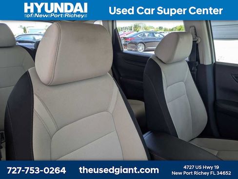 Used 2024 Honda CR-V LX image 6