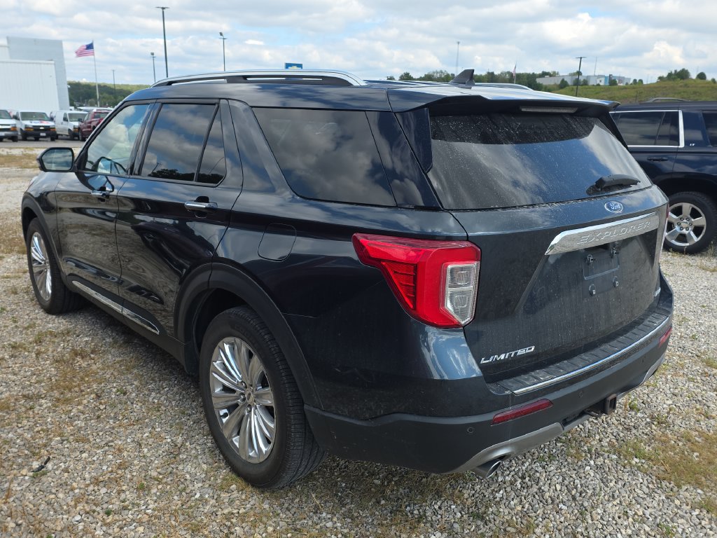 Used 2022 Ford Explorer Limited w/ Equipment Group 301A AWD/4WD image 4
