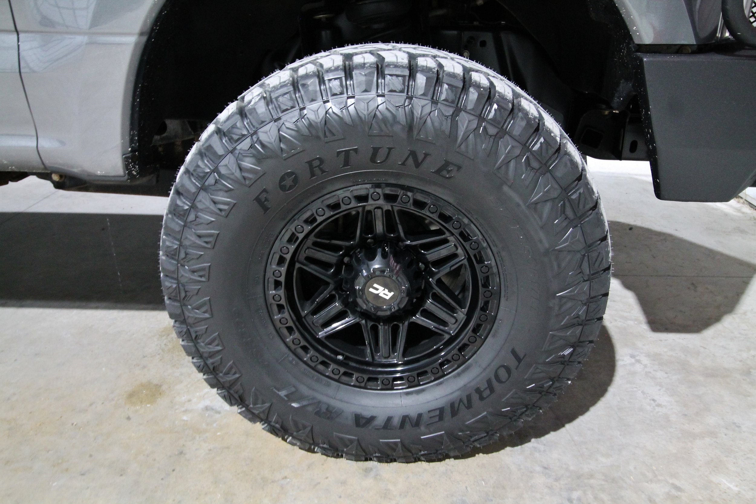 Used 2022 Ford F350 XL w/ STX Appearance Package AWD/4WD image 18