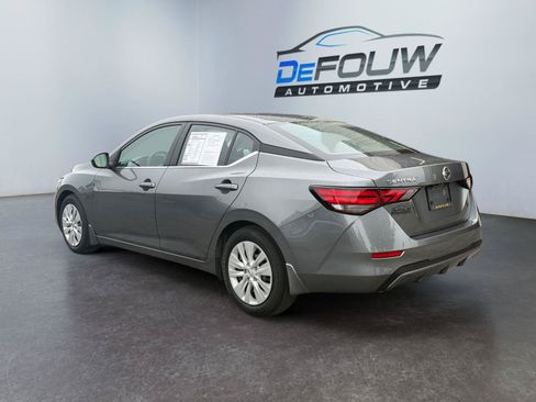 Used 2023 Nissan Sentra S FWD image 5