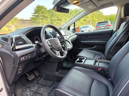 Used 2025 Honda Odyssey Touring image 20