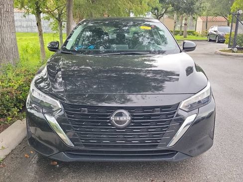 Used 2024 Nissan Sentra SV FWD image 2