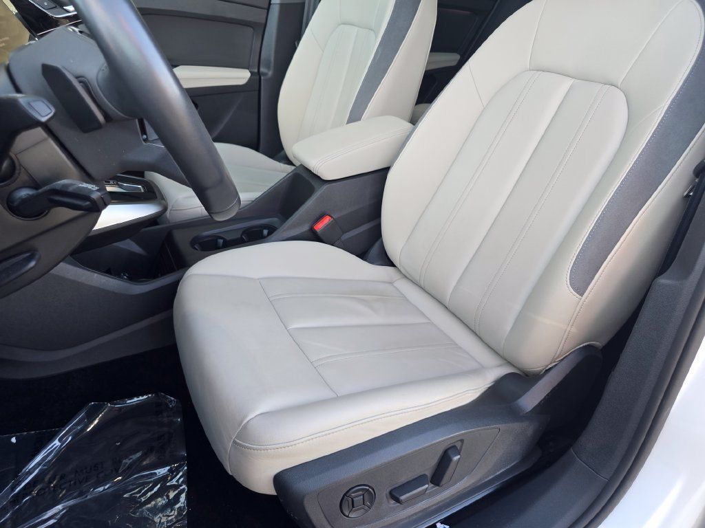 Used 2024 Audi Q4 e-tron Premium Plus AWD/4WD image 54