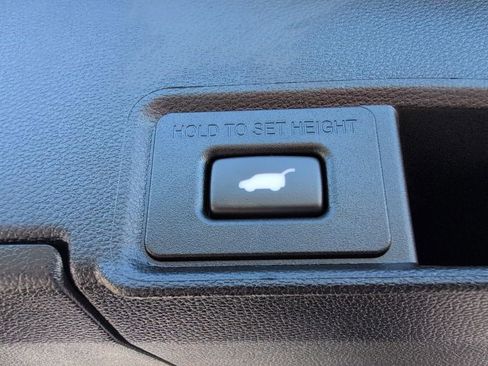 Used 2025 Acura RDX SH-AWD w/ Technology Package image 38