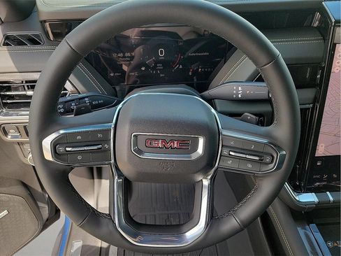 New 2026 GMC Yukon XL Elevation w/ LPO, Floor Liner Package image 16