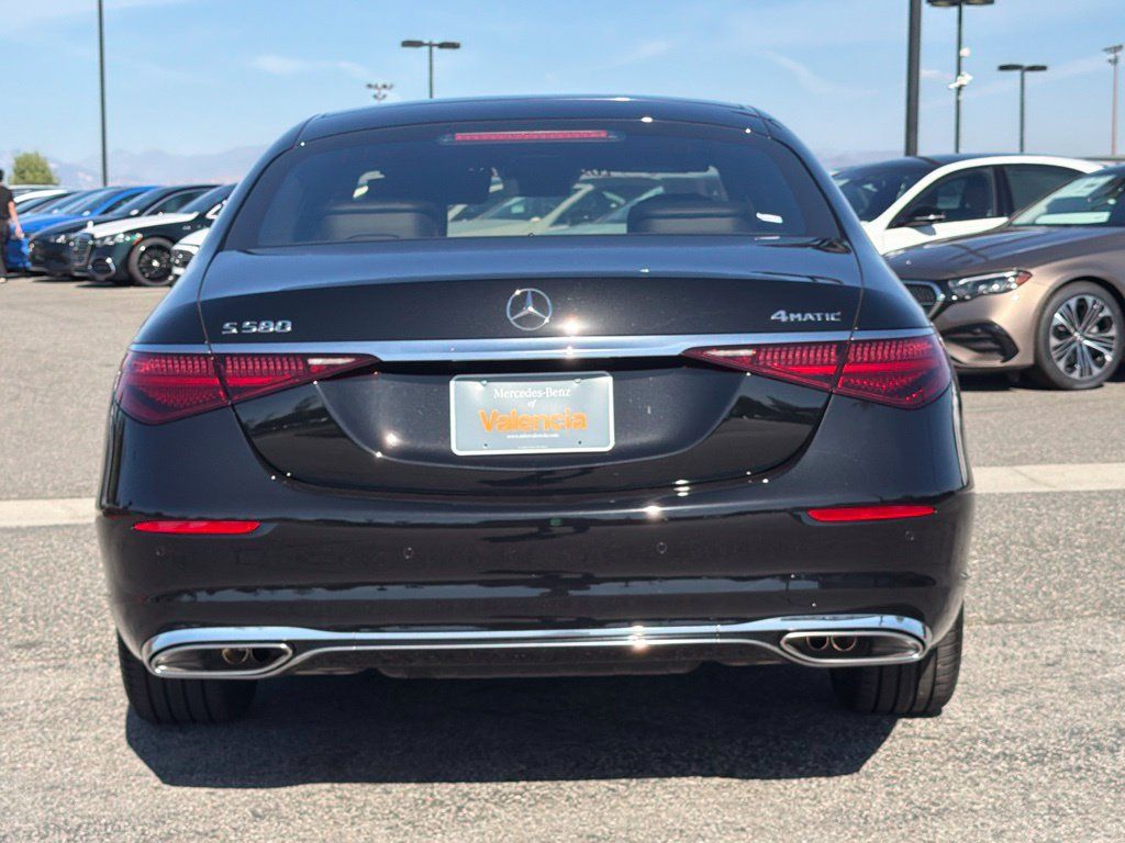 Used 2026 Mercedes-Benz S 580 4MATIC Sedan image 9
