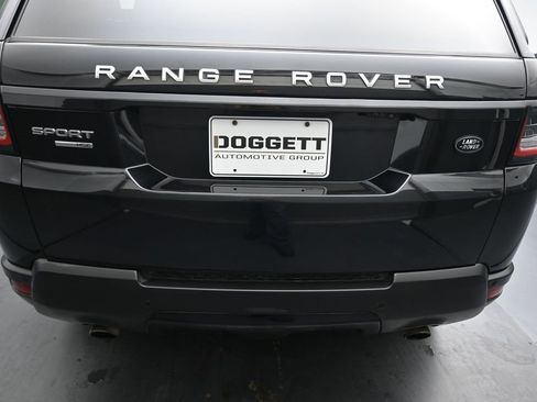 Used 2016 Land Rover Range Rover Sport HSE image 12