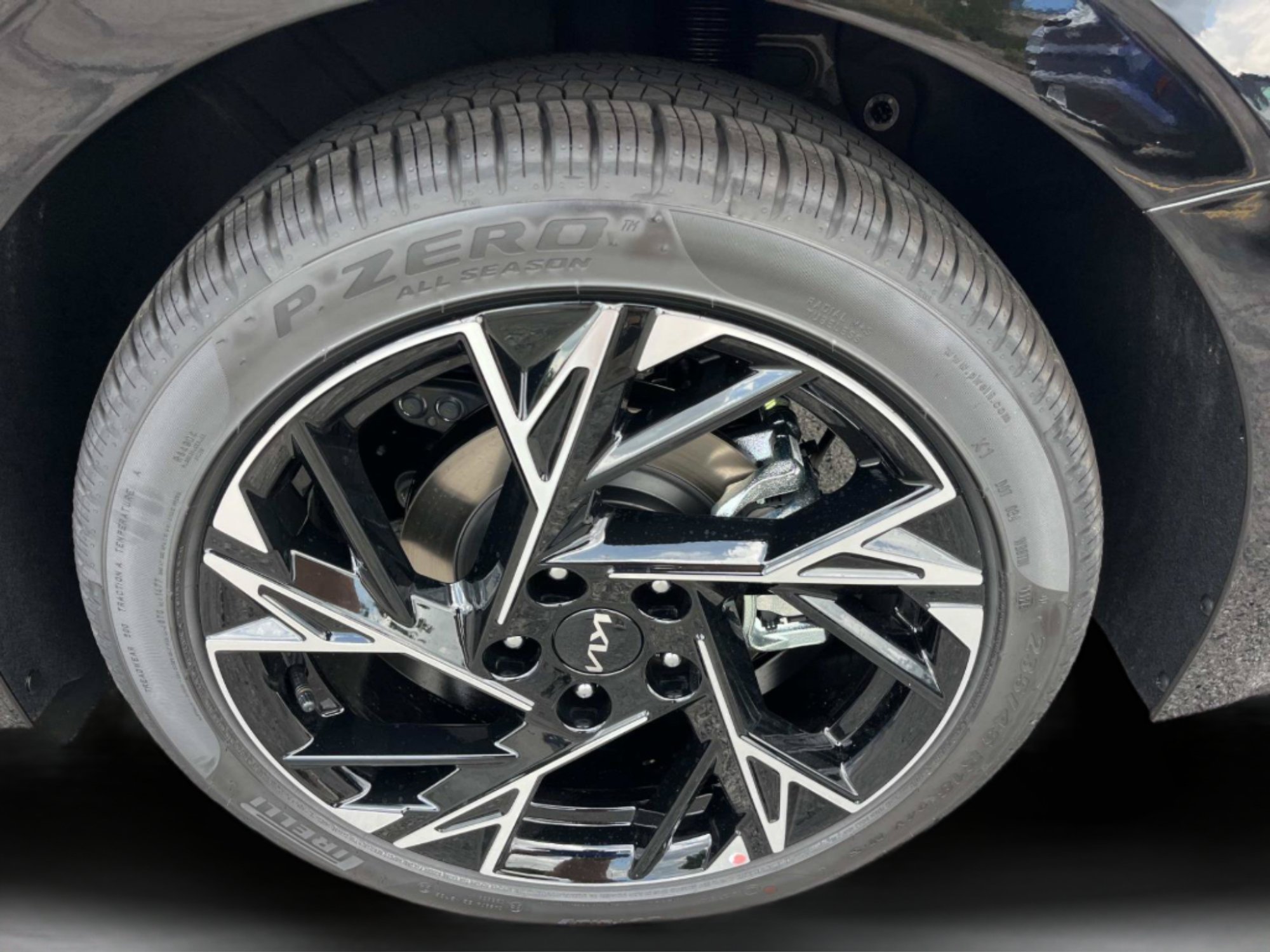 New 2026 Kia K5 GT-Line FWD image 32