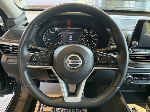 Used 2019 Nissan Altima 2.5 SL FWD image 10