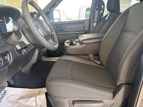 New 2025 RAM 2500 Tradesman image 18