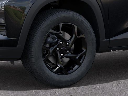 New 2026 Chevrolet Trax LT w/ Driver Confidence Package image 9