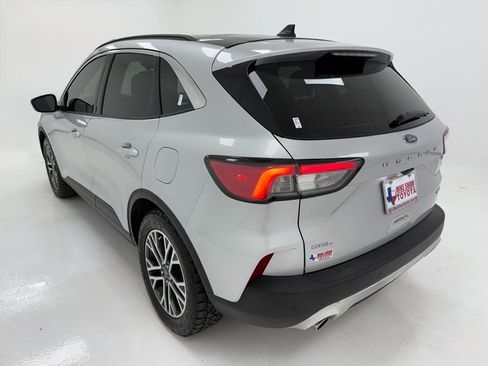 Used 2020 Ford Escape SEL image 38