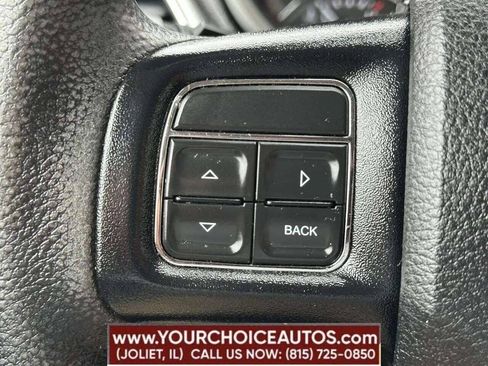 Used 2020 Dodge Journey SE FWD image 19