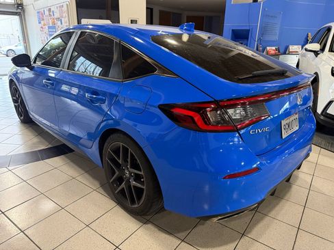 Used 2023 Honda Civic Sport Touring image 3