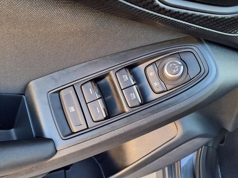 Certified 2023 Subaru Crosstrek 2.0i Premium image 8