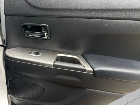 Used 2022 Mitsubishi Outlander Sport SE image 22