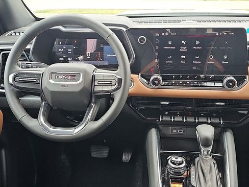 New 2025 GMC Canyon AT4 w/ Nightfall Edition image 19