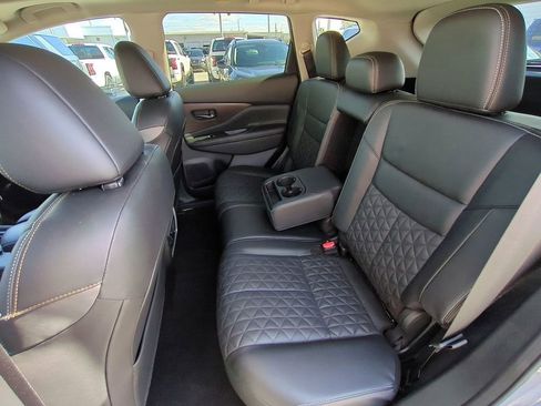 Certified 2022 Nissan Murano Platinum w/ Cargo Package image 14