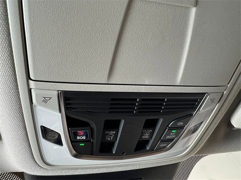 New 2025 Acura MDX SH-AWD image 21