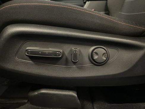 Used 2026 Honda CR-V Sport image 12