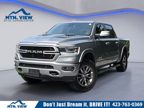 Used 2019 RAM 1500 Laramie AWD/4WD image 1