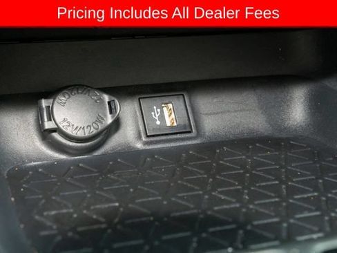 Used 2023 Toyota RAV4 XLE Premium AWD/4WD image 17