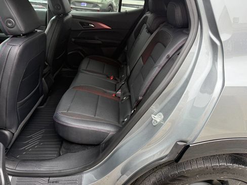Used 2025 Chevrolet Equinox EV RS AWD/4WD image 4
