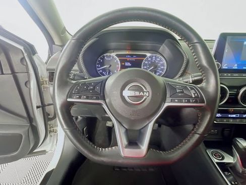 Used 2024 Nissan Sentra SR FWD image 12