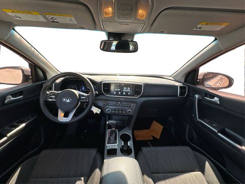 Used 2020 Kia Sportage LX image 27