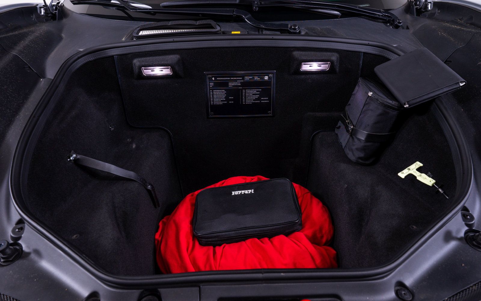 Used 2019 Ferrari 488 Spider RWD image 25