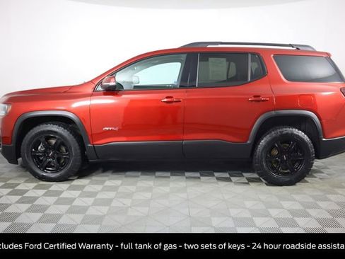 Used 2021 GMC Acadia AT4 w/ Technology Package image 9
