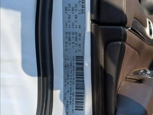 Used 2018 Jeep Grand Cherokee Overland w/ Interior Metal Package image 16