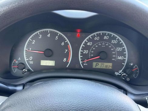 Used 2013 Toyota Corolla LE FWD image 28
