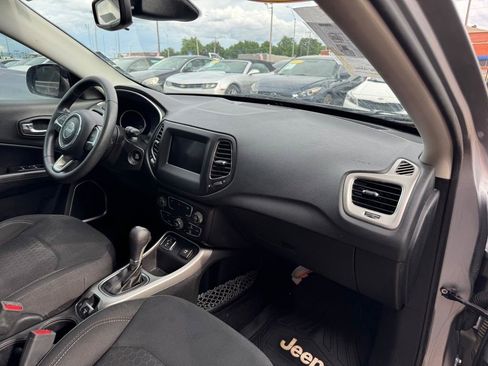 Used 2019 Jeep Compass Sport FWD image 20