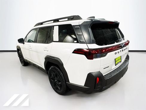 Used 2026 Subaru Outback Limited AWD/4WD image 7