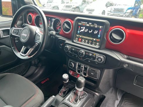 Used 2021 Jeep Gladiator Rubicon AWD/4WD image 28